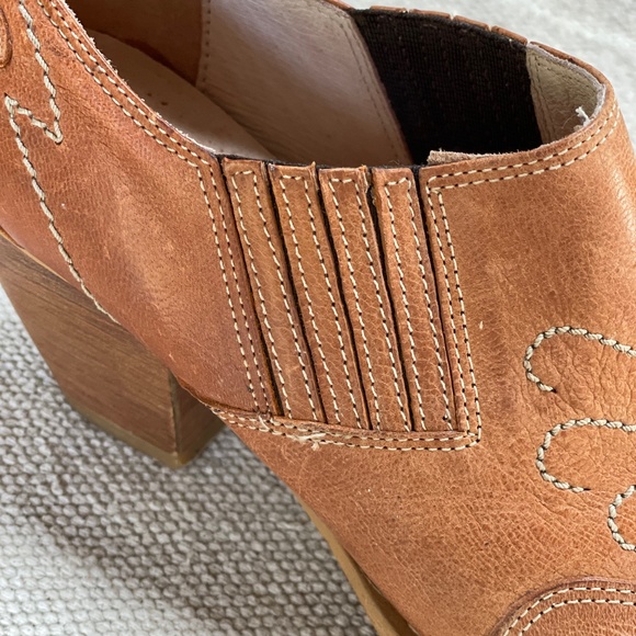 Cowgirl Booties size 37 - Picture 5 of 7